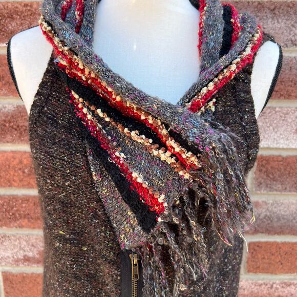 BKE Buckle Women’s Sweater Vest Size M - Picture 3 of 4